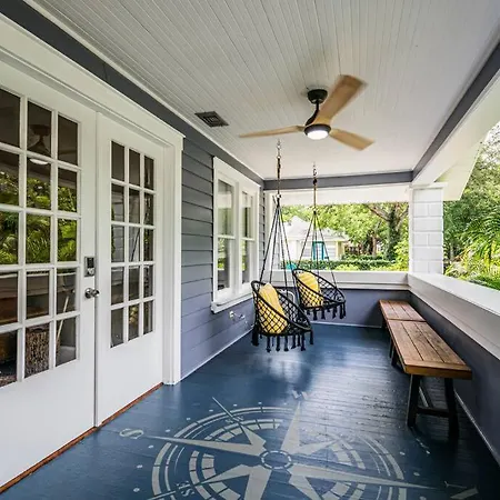 C'Est La Vie - Make Memories At Our Cozy Bungalow St. Petersburg Exterior photo