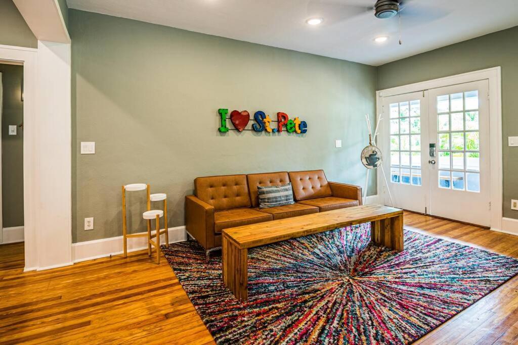 Holiday home C'est La Vie - Make Memories At Our Cozy *