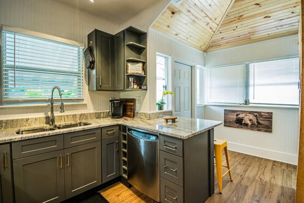 C'est La Vie - Make Memories At Our Cozy * St. Petersburg