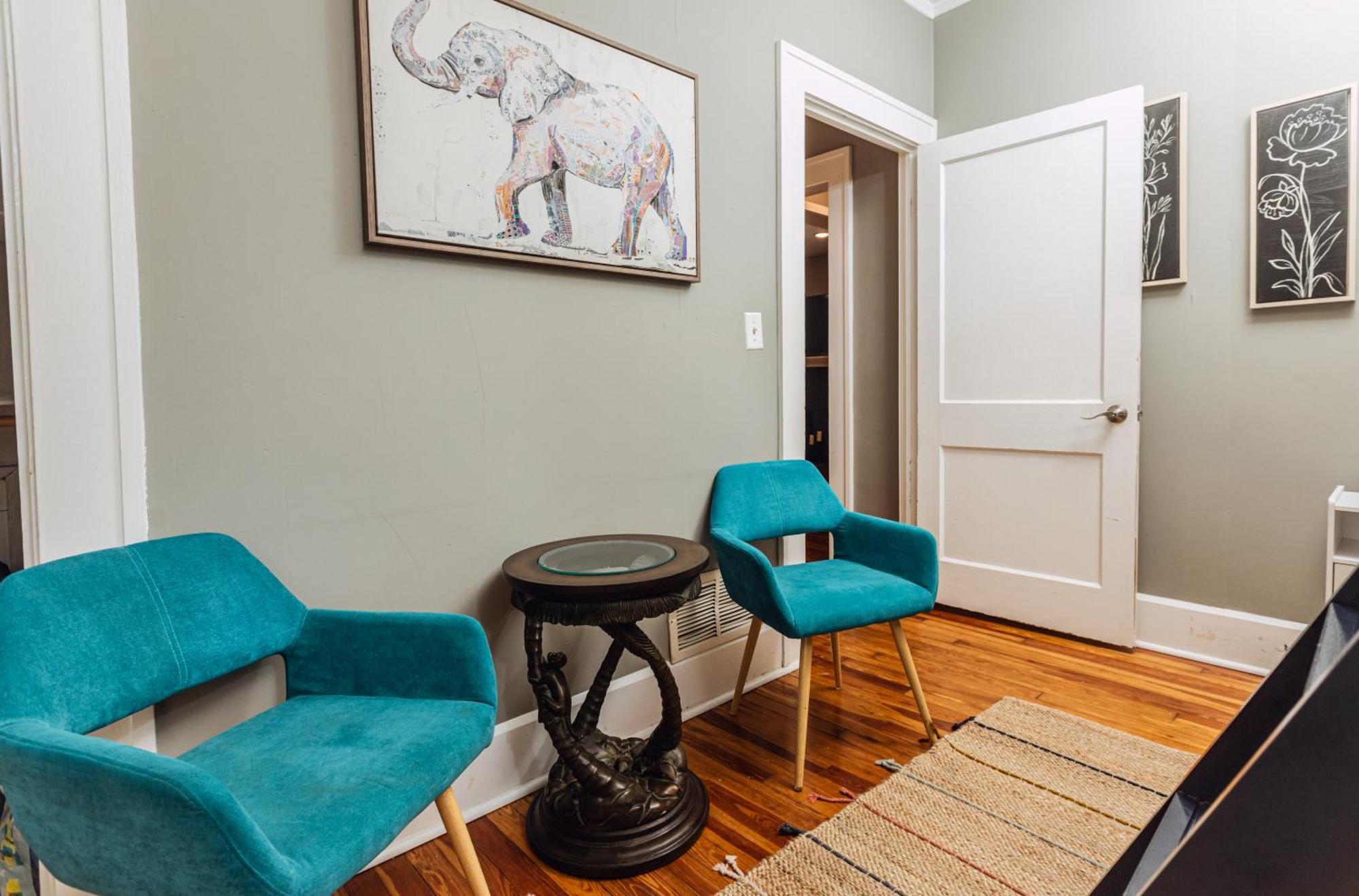 C'est La Vie - Make Memories At Our Cozy Holiday home St. Petersburg